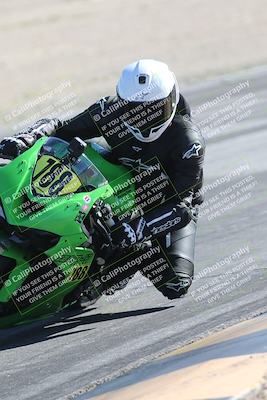 media/Jan-16-2026-CVMA Friday Practice (Fri) [[6f2bf47531]]/5-Racer 4-Trackday1/Session 3 (Turn 7 Inside)/